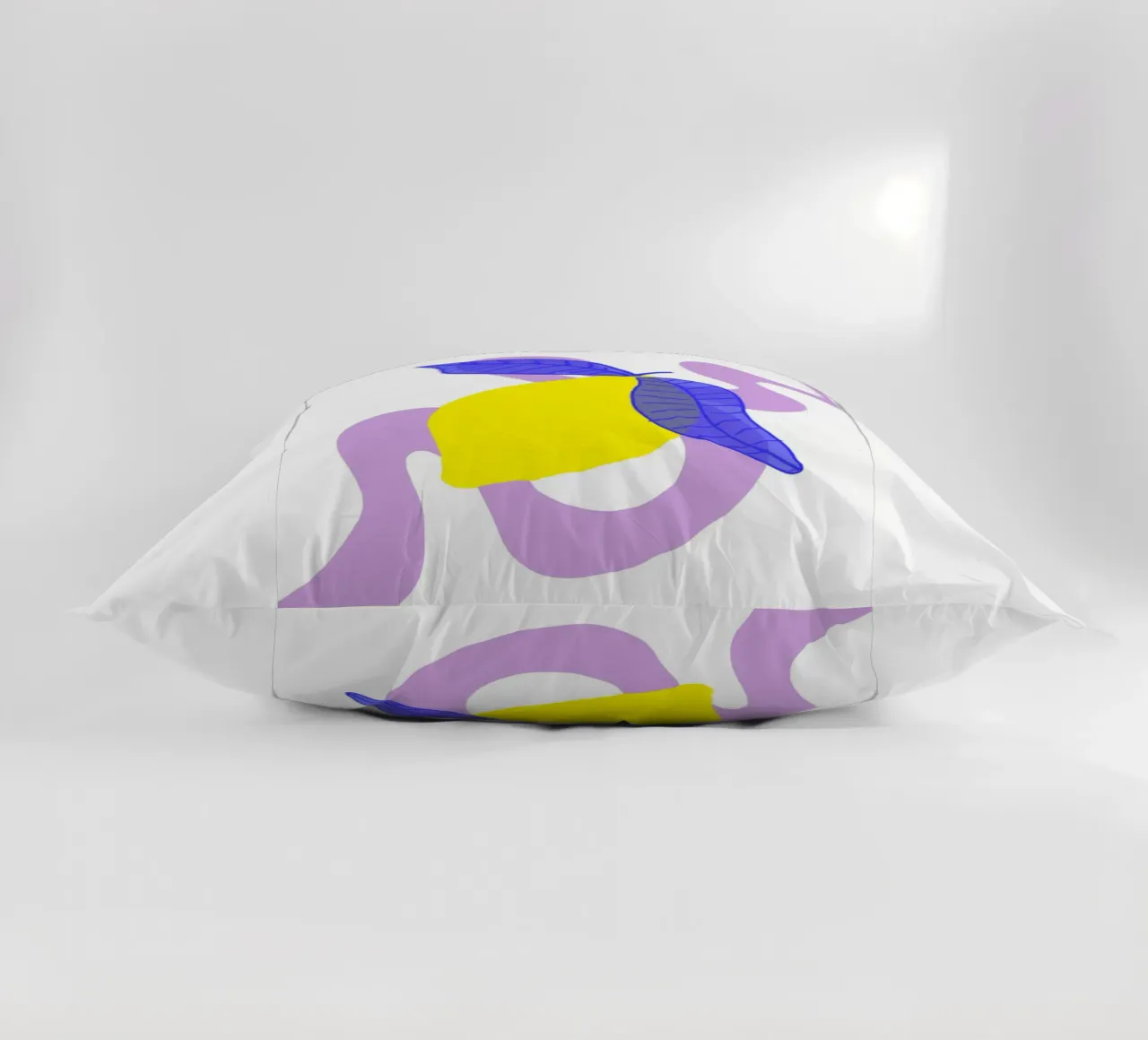 Clean Lemon kussen van wee-design