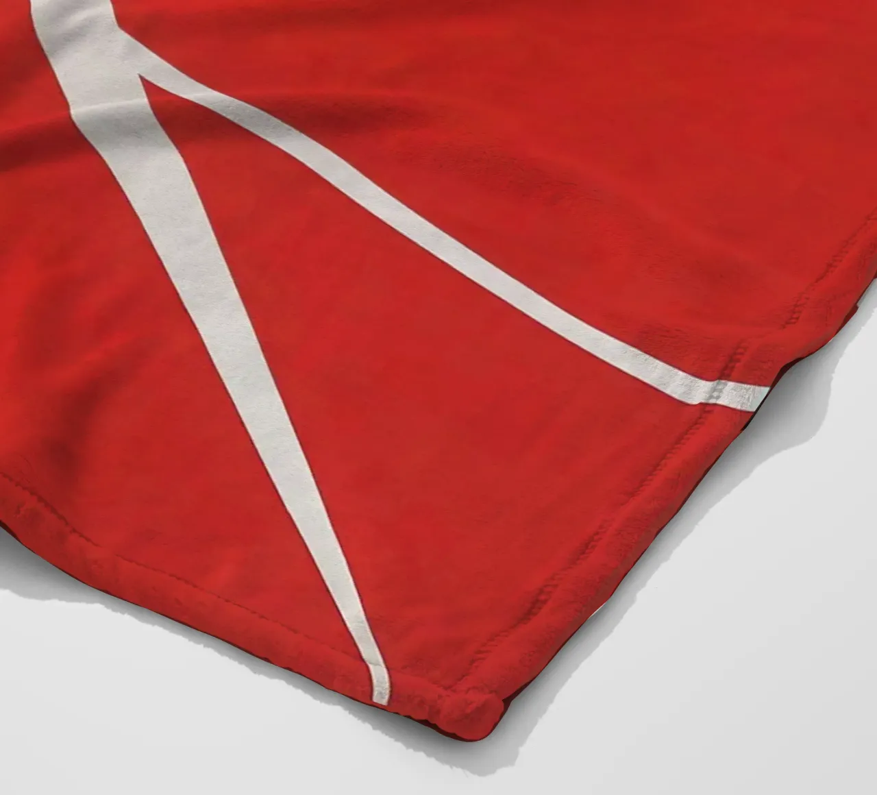 Linee geometriche astratte rosse bianche nere coperta in pile da Artbyvo