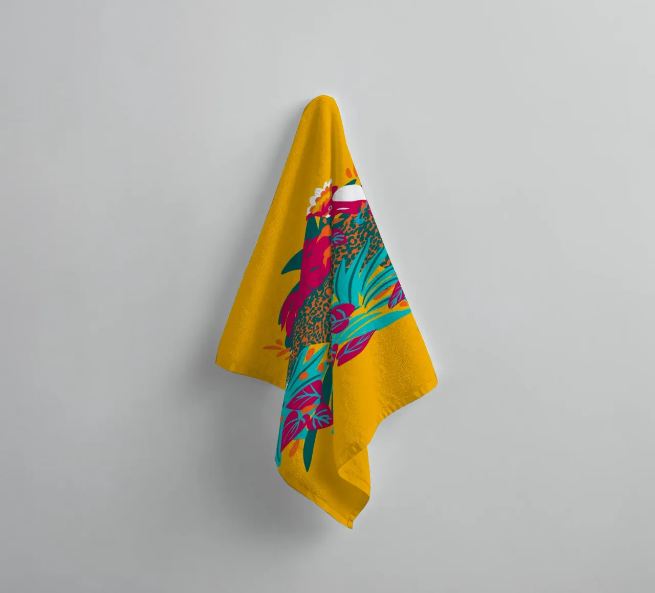 Tropical cat & Colorful bird asciugamano da bagno da Mariery Young