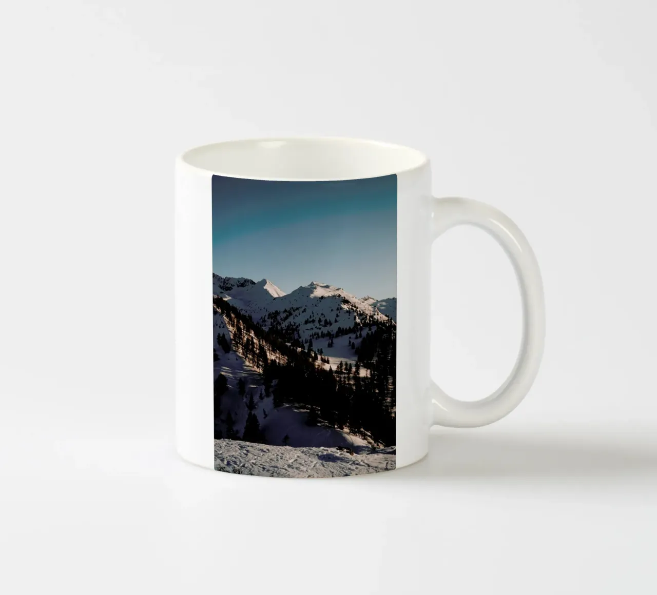Sundown in Austria tazza in ceramica da Sebastian Hilgetag