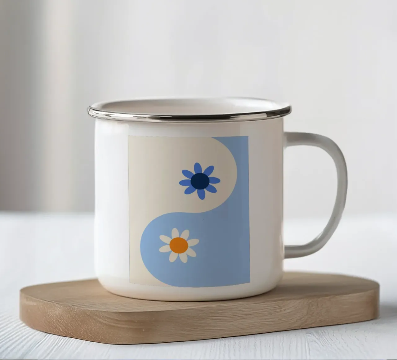 Yin Yang floral - ocean tazza in smalto da Gale Switzer