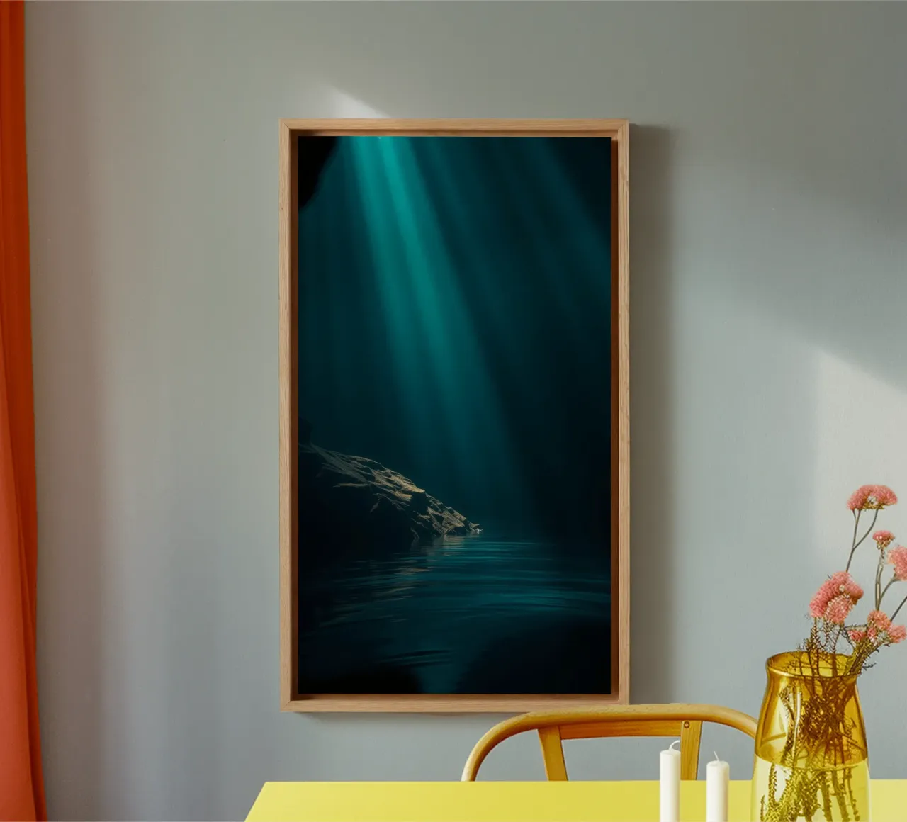 Stupefacenti fasci di luce calmante che si riflettono sull'acqua tela con Cornice a cassetta da DesignDoodle