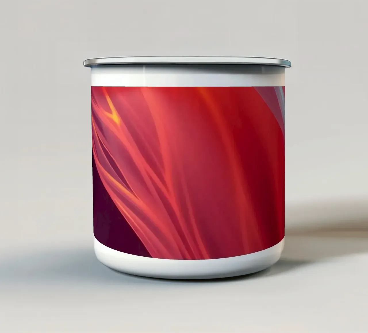 carta da parati con onde fluenti di colore rosso e blu tazza in smalto da DesignDoodle