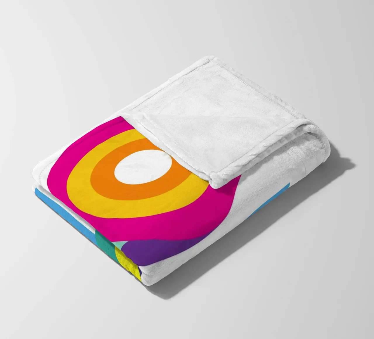 Amore colorato coperta in pile da Schuhmann Design