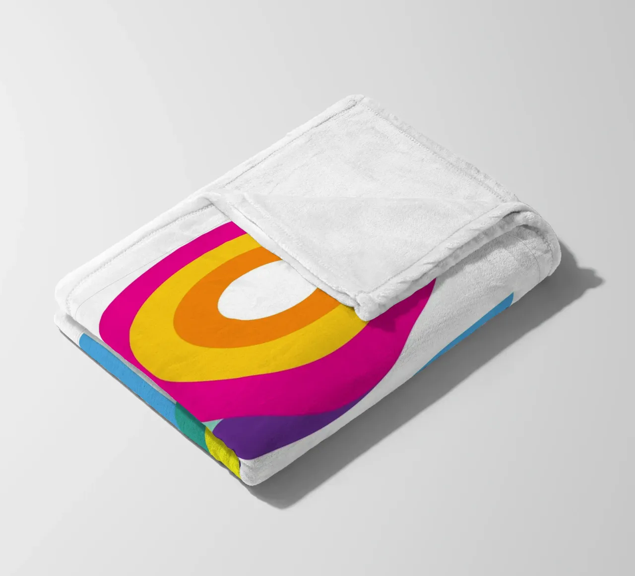 Amore colorato coperta in pile da Schuhmann Design