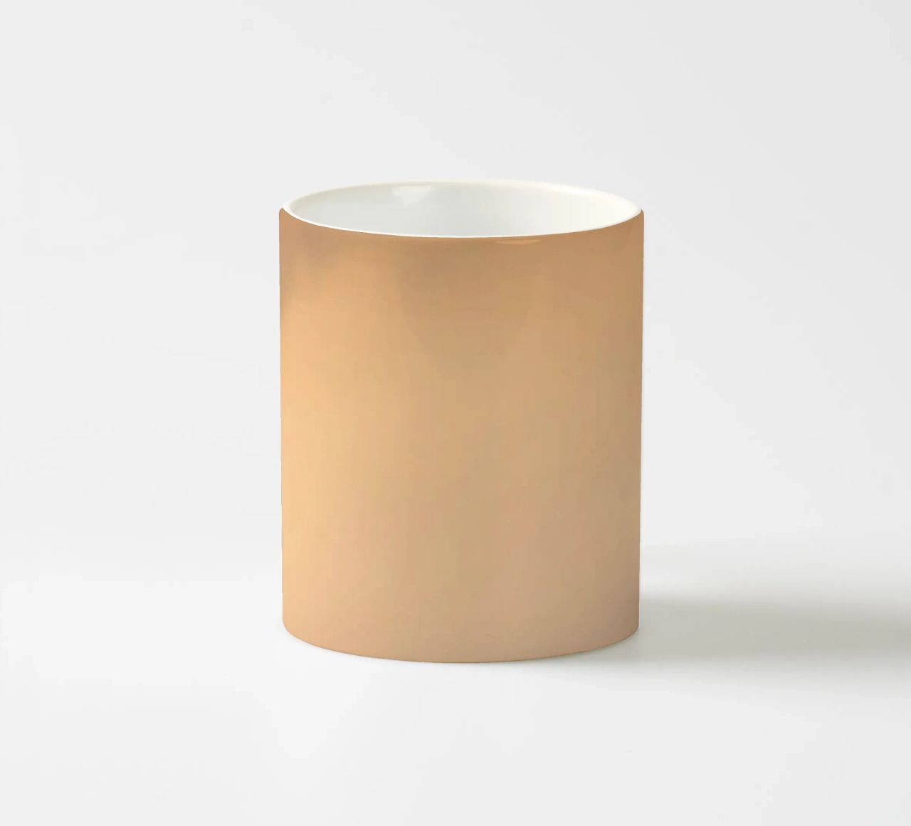 Nuvole astratte e morbide in un gradiente di toni caldi tazza in ceramica da DesignDoodle