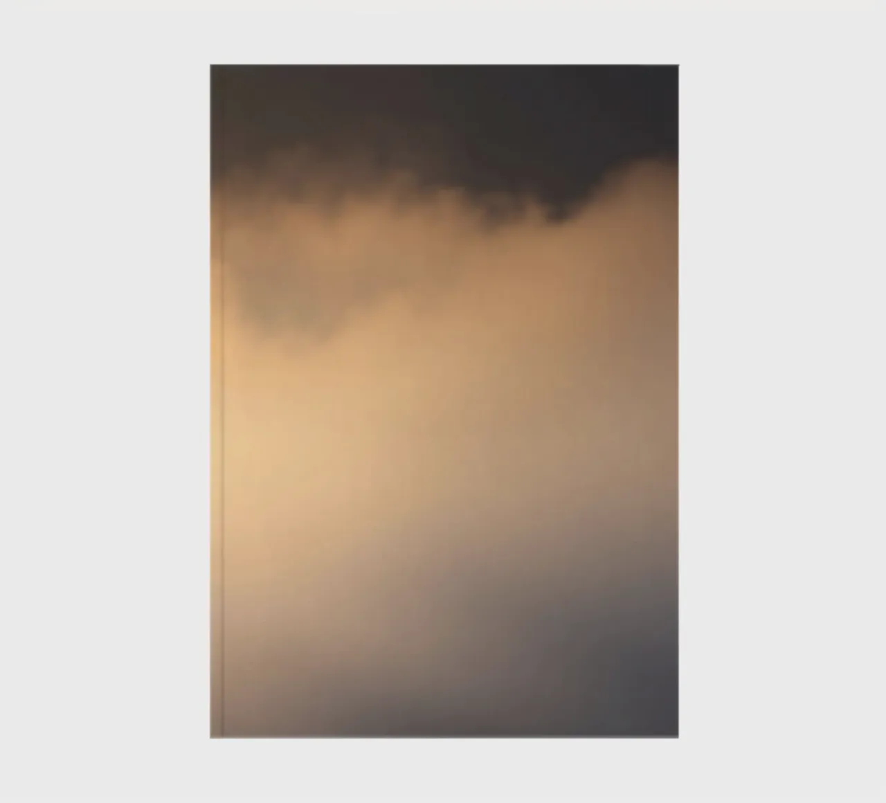 Suaves nubes abstractas en un degradado de tonos cálidos cuaderno de DesignDoodle