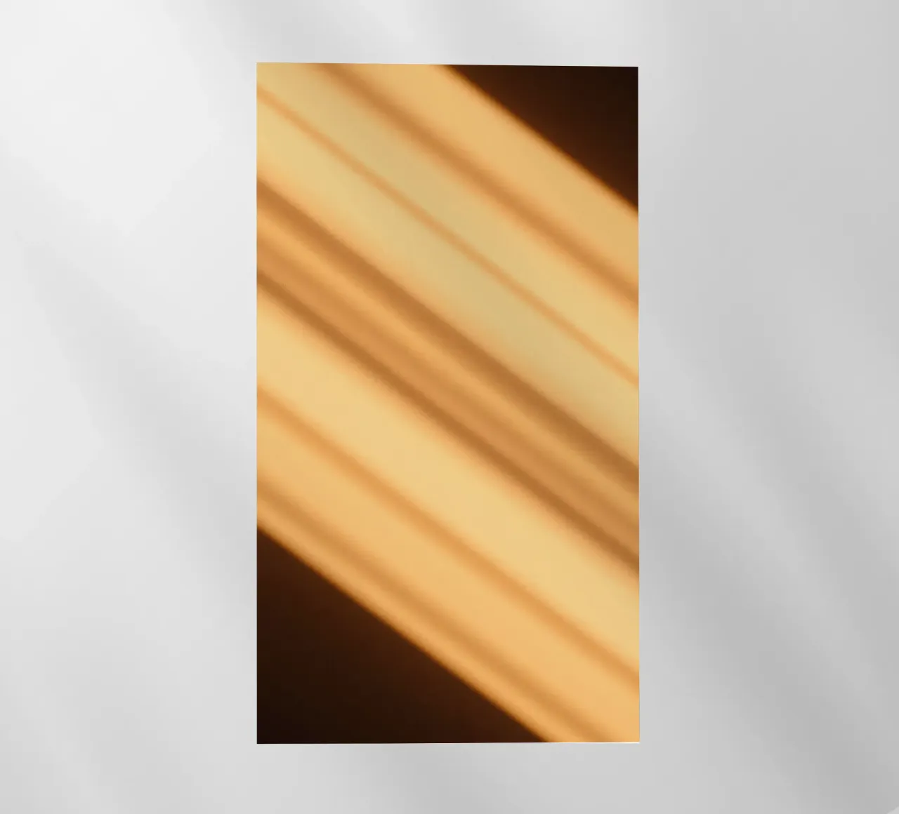 Sfondo astratto a gradiente caldo con linee morbide pellicola backlit da DesignDoodle