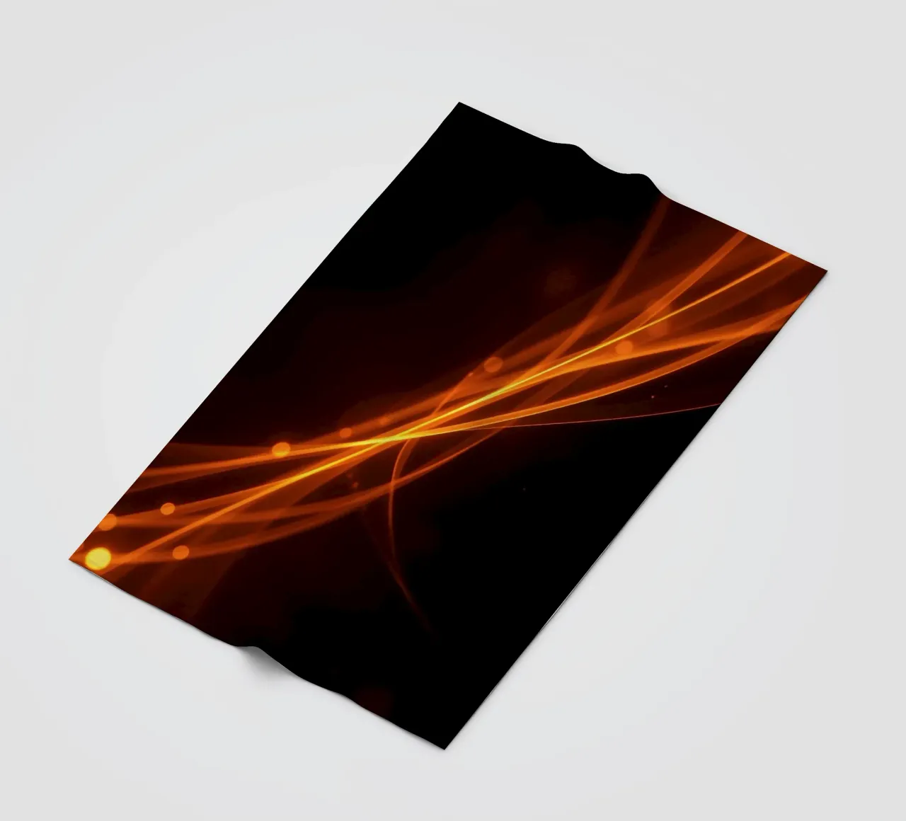 Leuchtend orangefarbener abstrakter Hintergrund mit fließenden Linien Fleecedecke von DesignDoodle