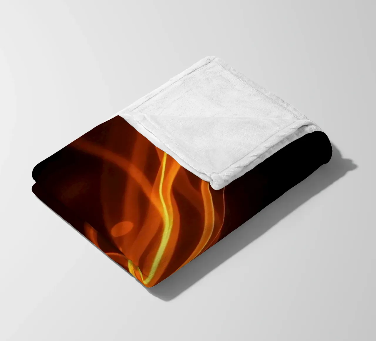 Leuchtend orangefarbener abstrakter Hintergrund mit fließenden Linien Fleecedecke von DesignDoodle