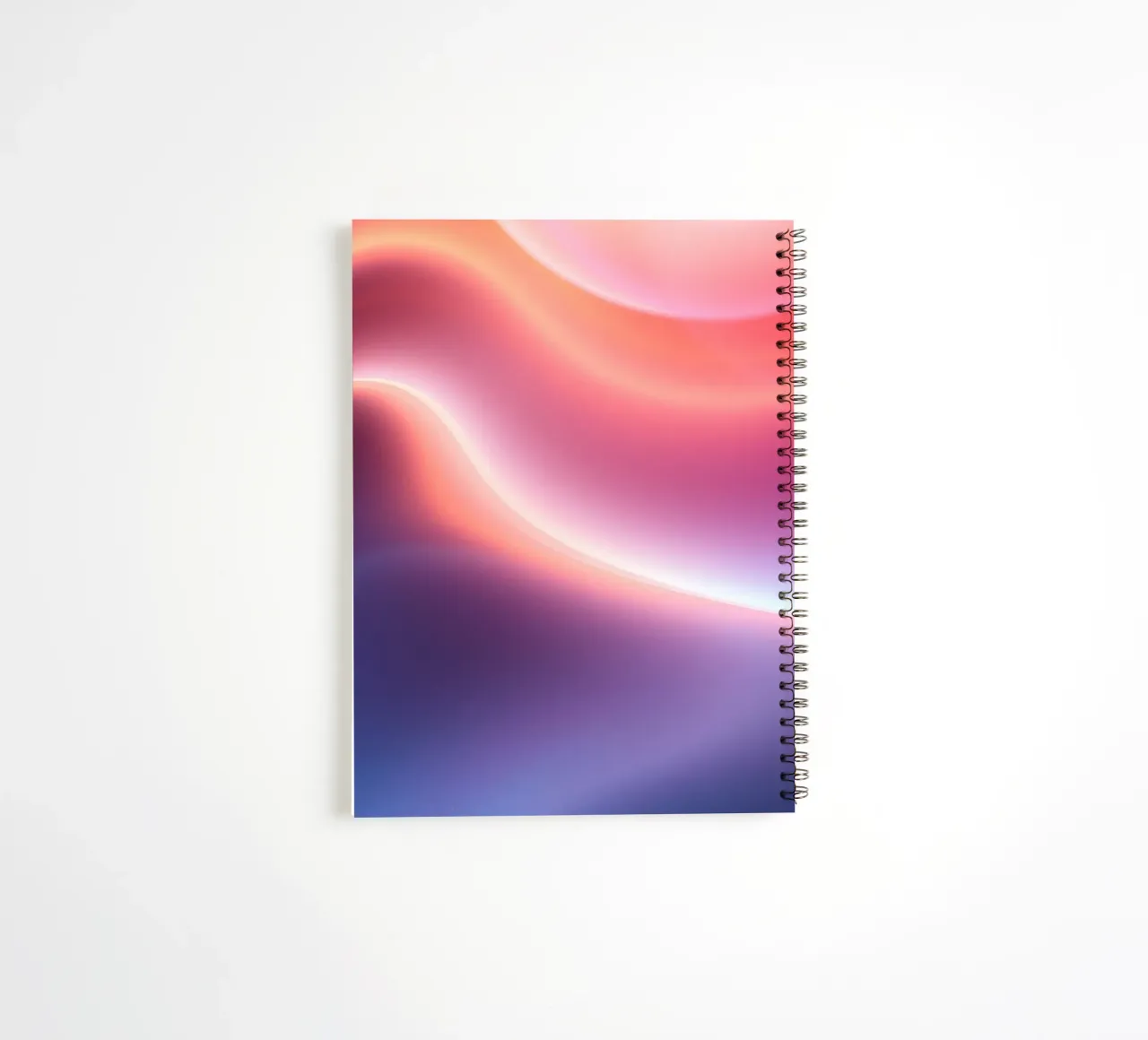 Lebendige Abstraktion mit weichen Verläufen und dynamischem Fluss Ringbuch von DesignDoodle