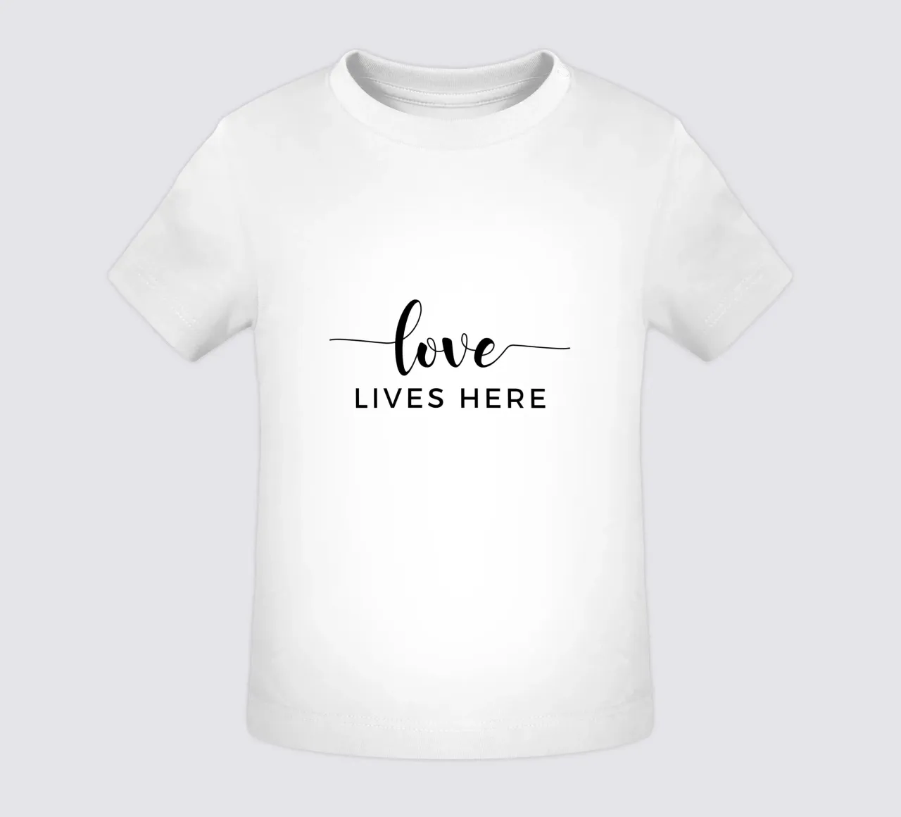 L'amore vive qui maglietta neonato da Shark Printables