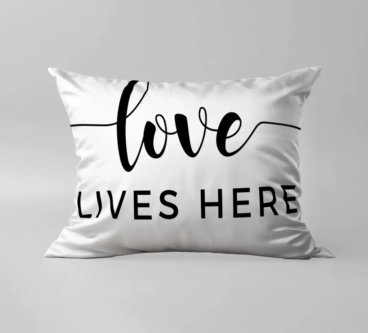 L'amore vive qui cuscino da Shark Printables