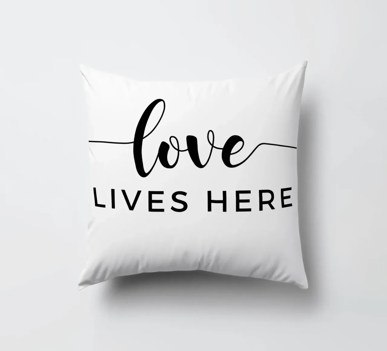 L'amore vive qui cuscino da Shark Printables