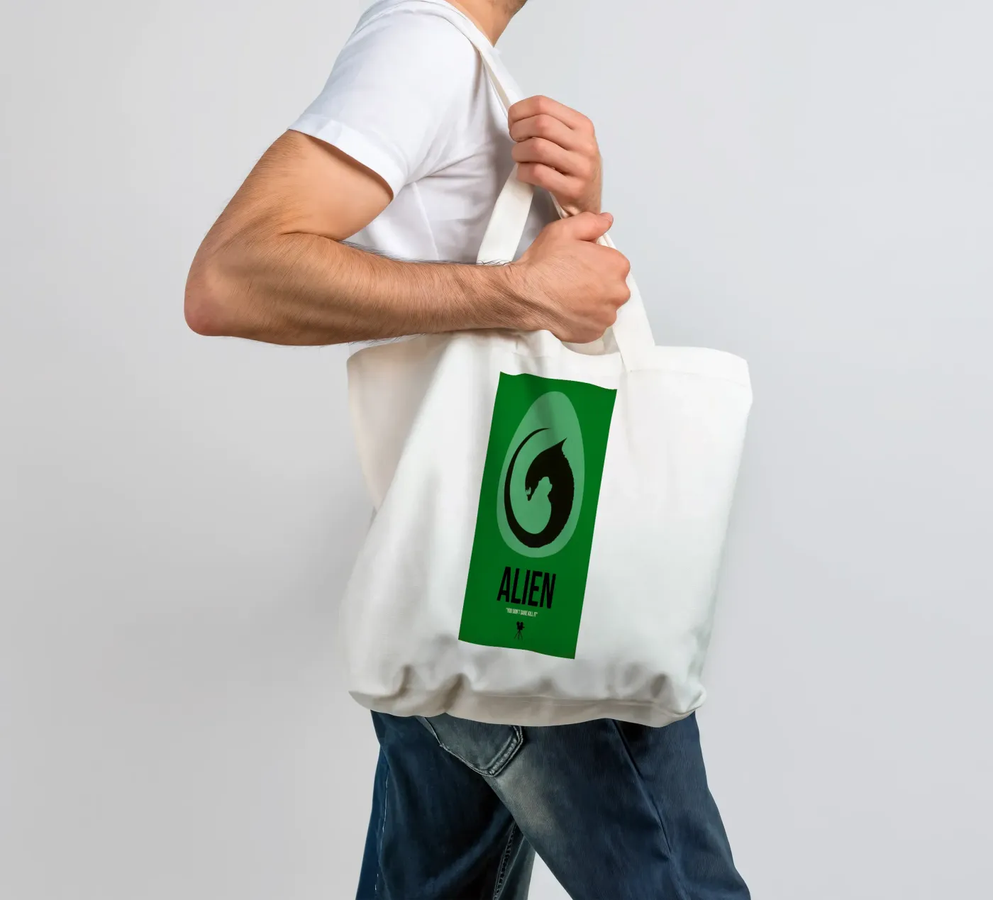 Alien tote bag by Naxart
