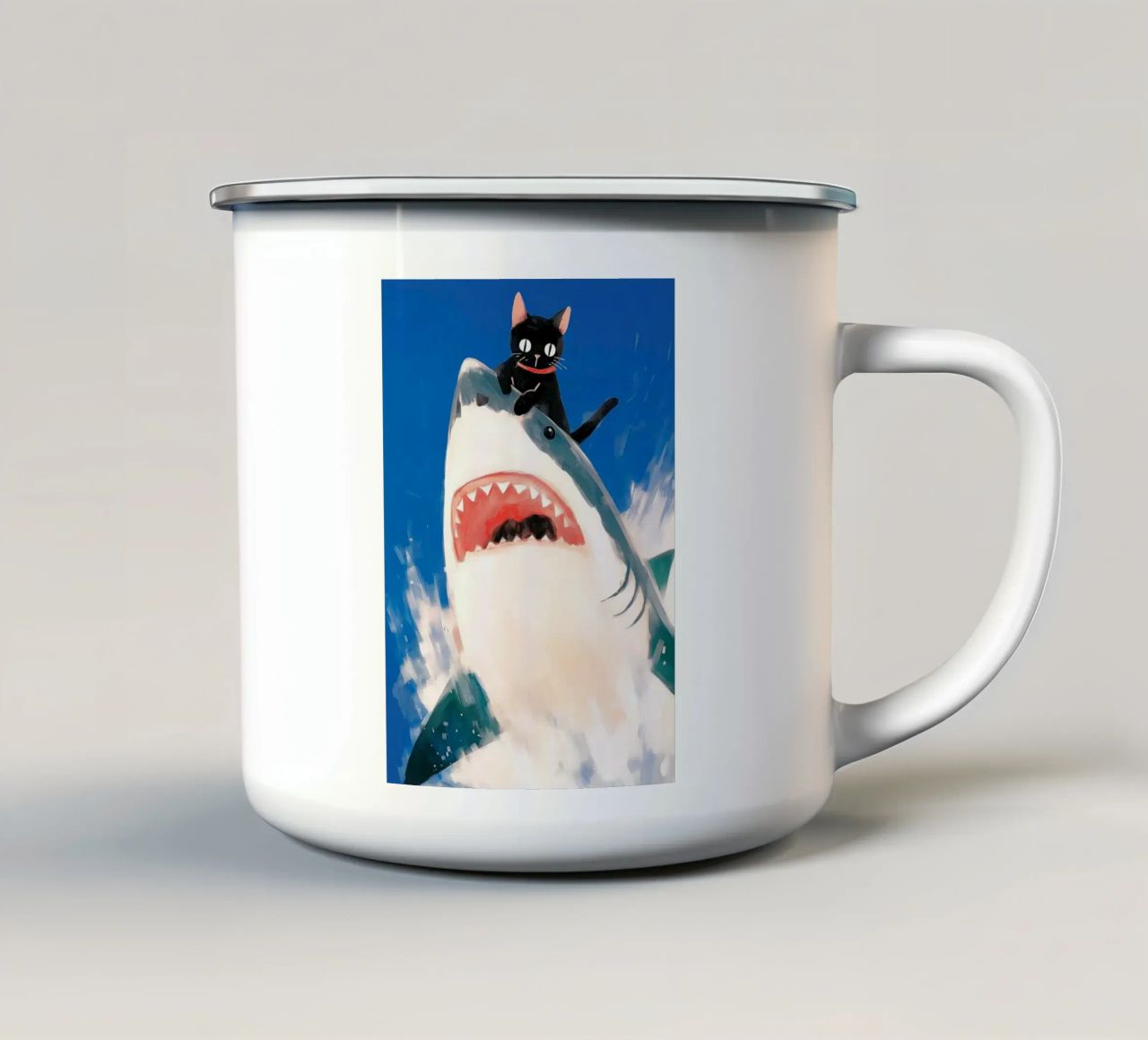 Squalo con gatto tazza in smalto da Margaret Marie Ostrout