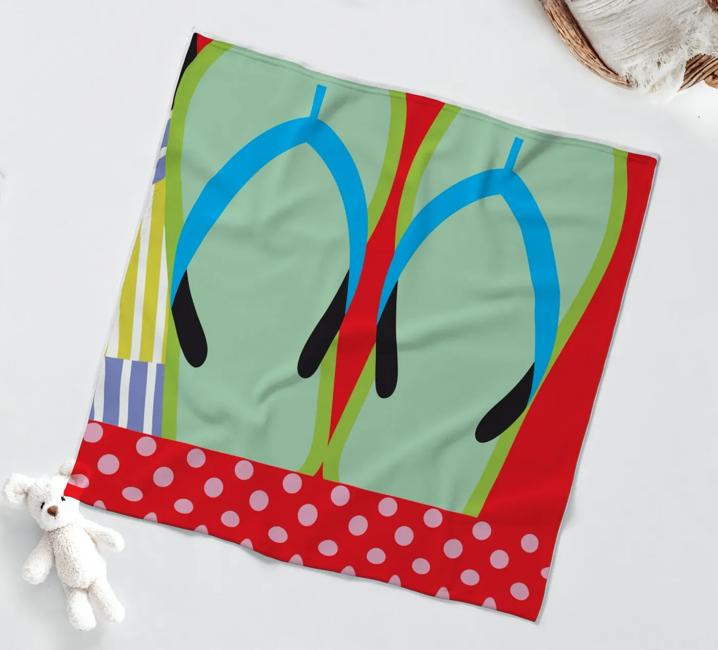 Flip Flops Fleecedecke von LOOK DIFFERENT