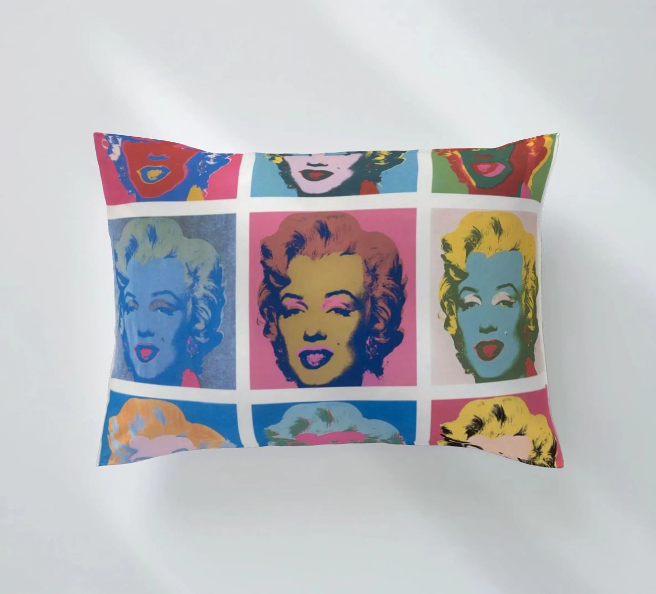Andy Warhol Marilyn Monroe | Ikonische Pop Art Druck Kissen von NorwesClub