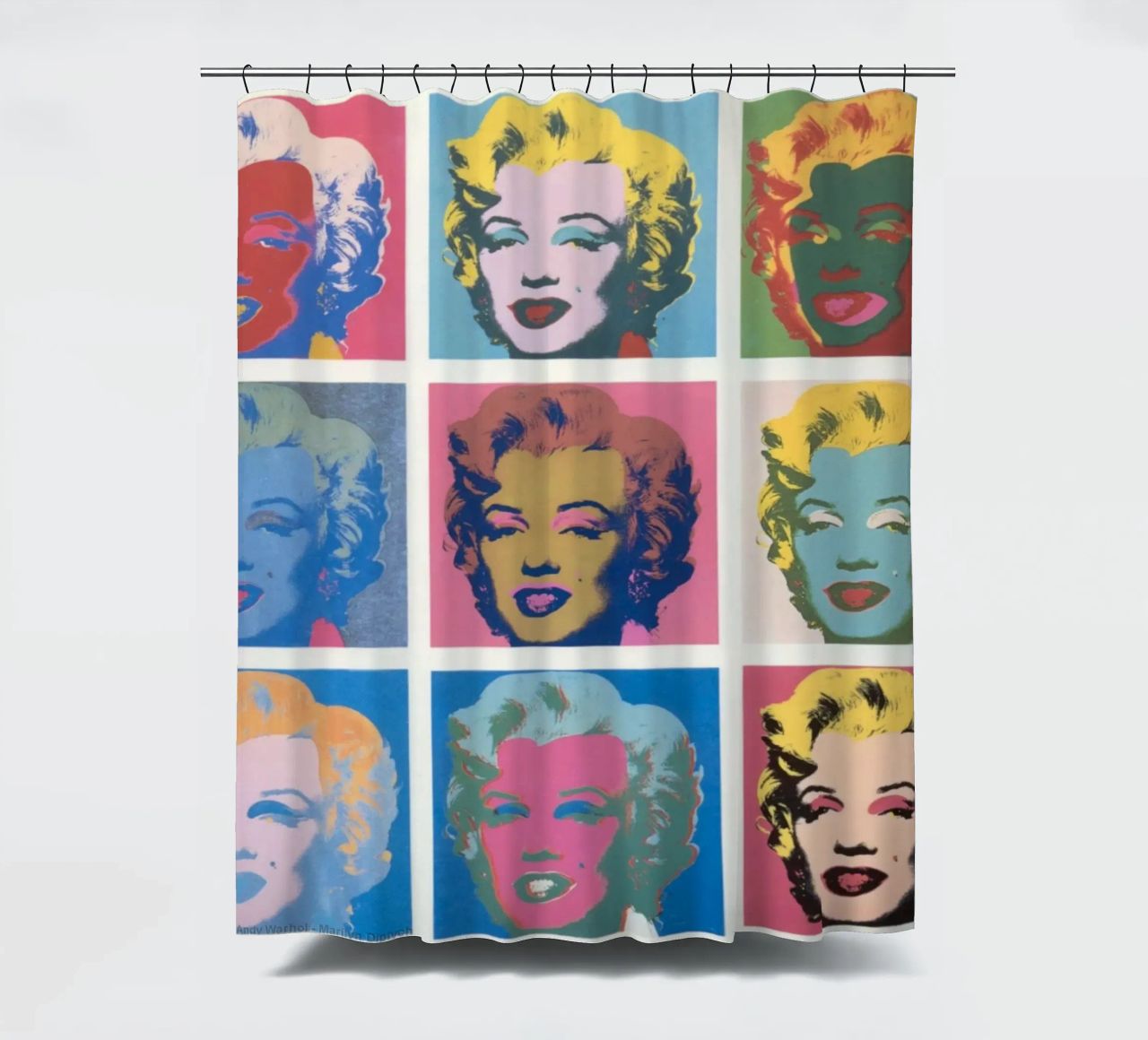 Andy Warhol Marilyn Monroe | Ikonische Pop Art Druck Duschvorhang von NorwesClub