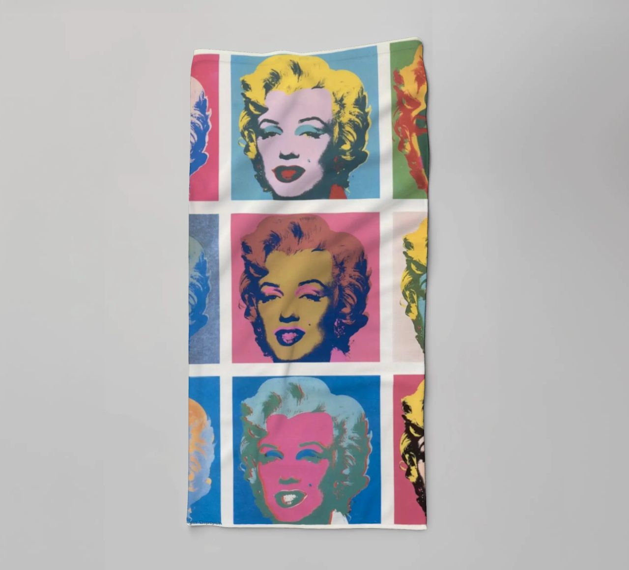 Andy Warhol Marilyn Monroe | Ikonische Pop Art Druck Handtuch von NorwesClub