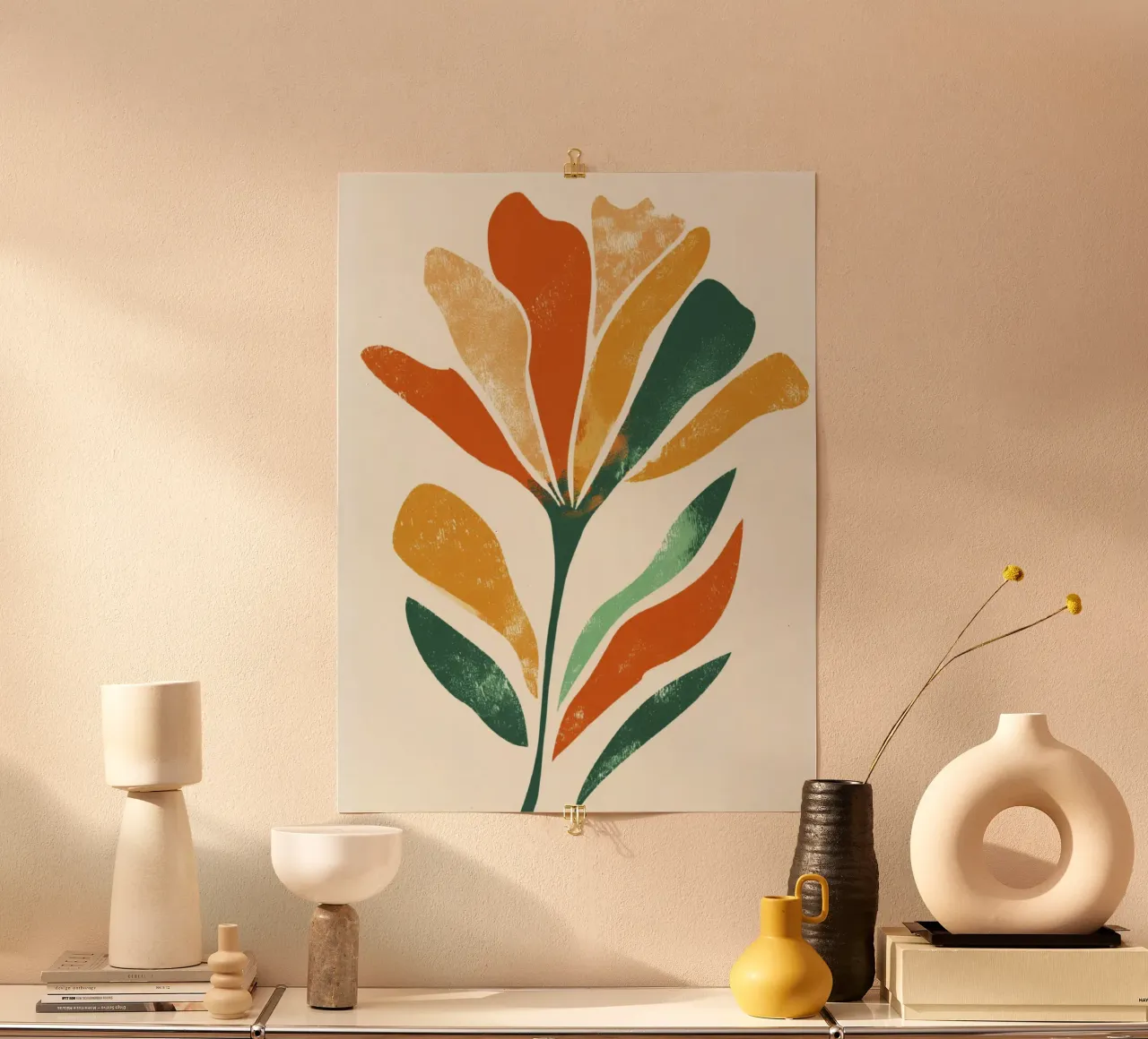 Abstracte bloemvorm in gelaagd aards kleurenpalet hahnemühle van Modern Muse