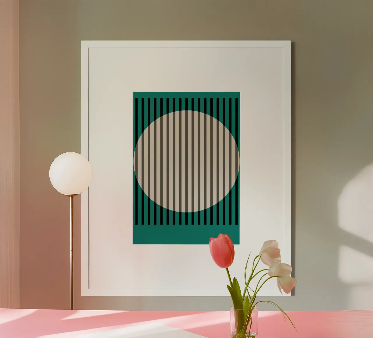 Hamjam Green Abstract Oval Stripes Wall Art Print (Impression murale abstraite à rayures ovales) poster de NorwesClub