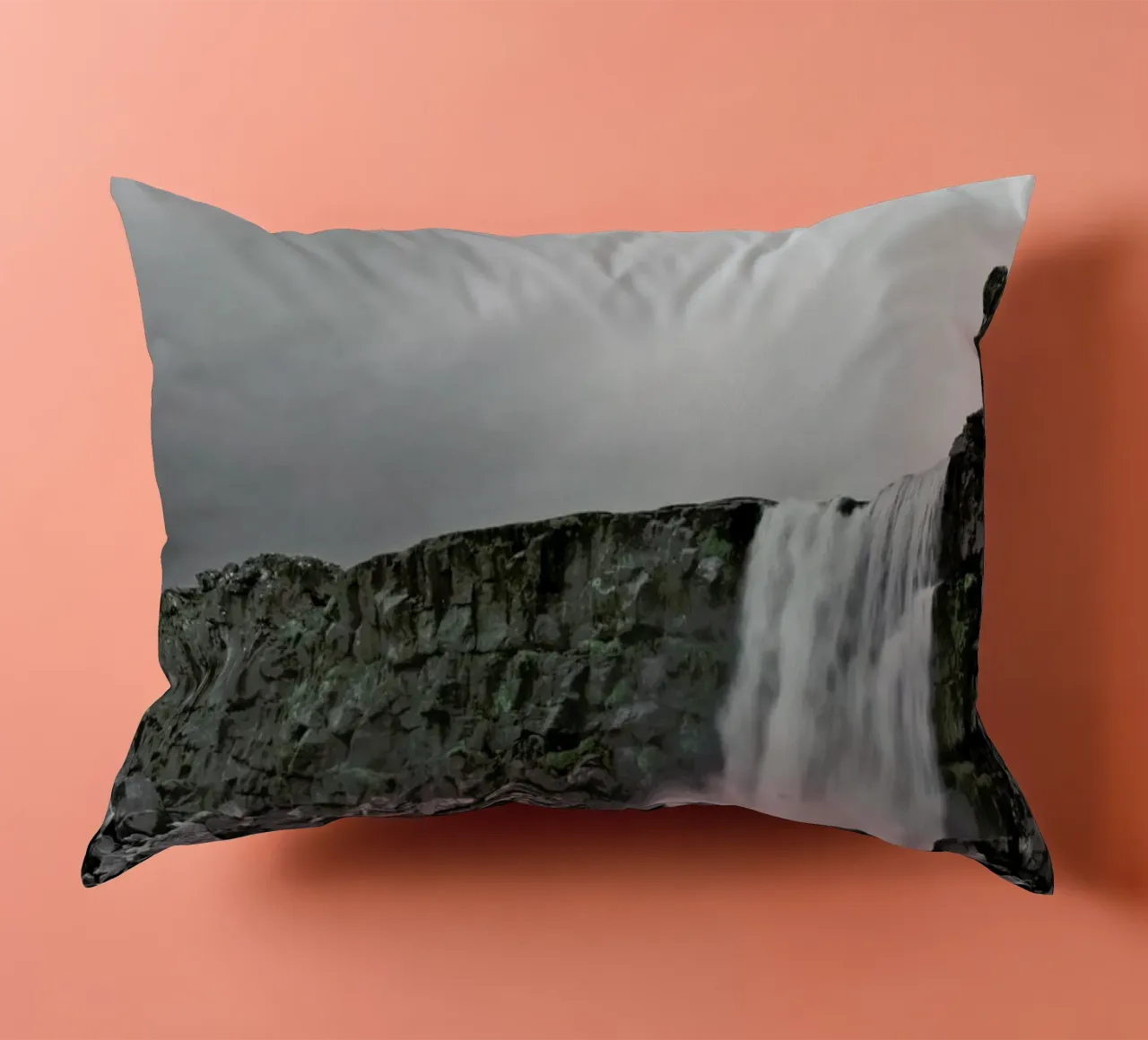 Öxarárfoss cuscino da Nur Mut