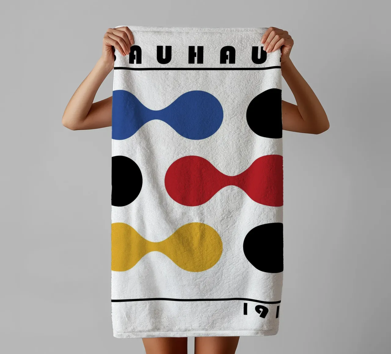 Bauhaus 1919 Forme geometriche Stampa a colori asciugamano da bagno da NorwesClub