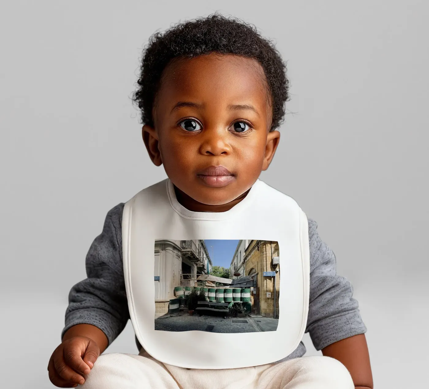 Borderland baby slabbetje van ChiasMata CozMos