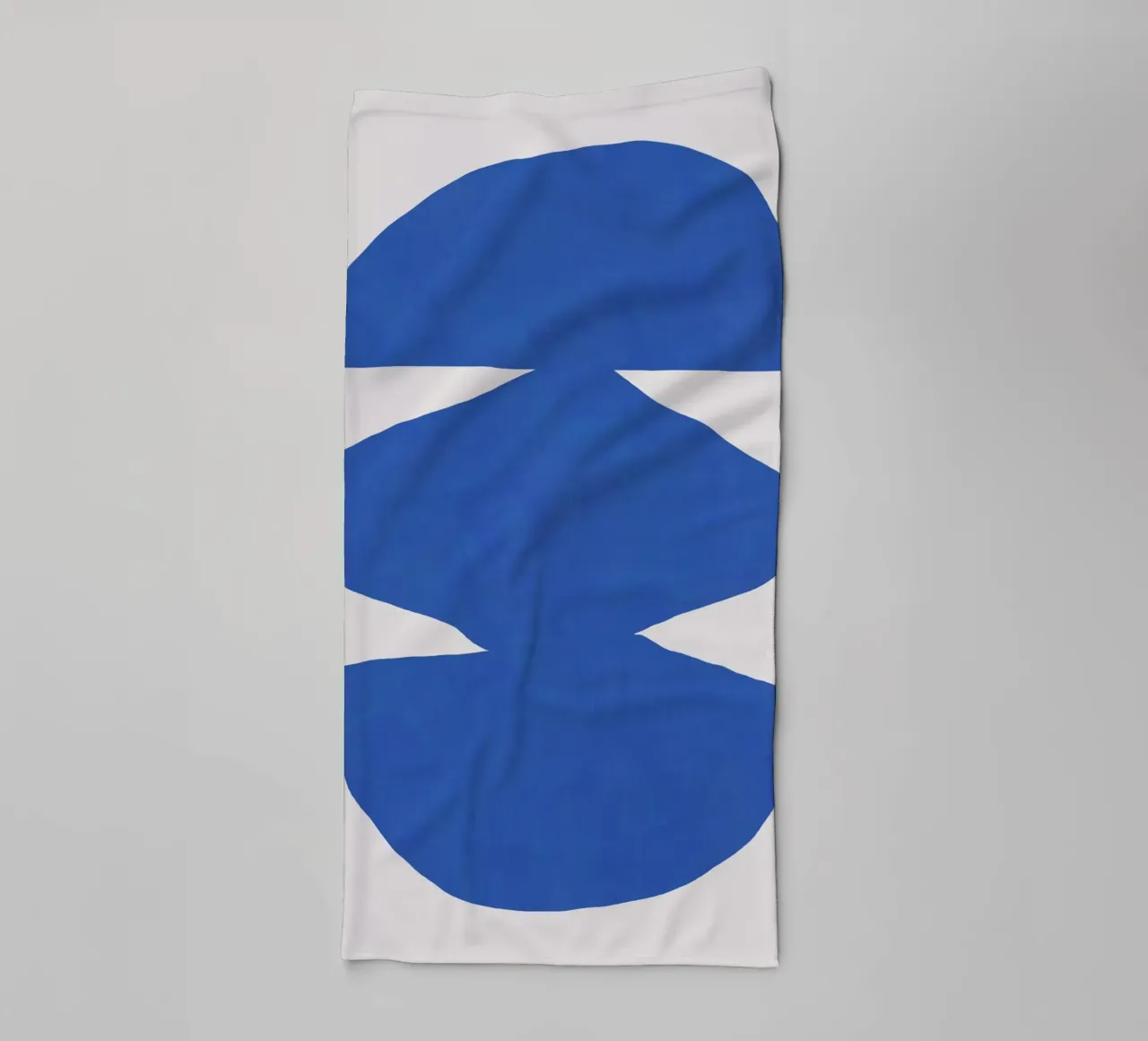 Découpe bleu cobalt 02 serviette de bain de Little Dean