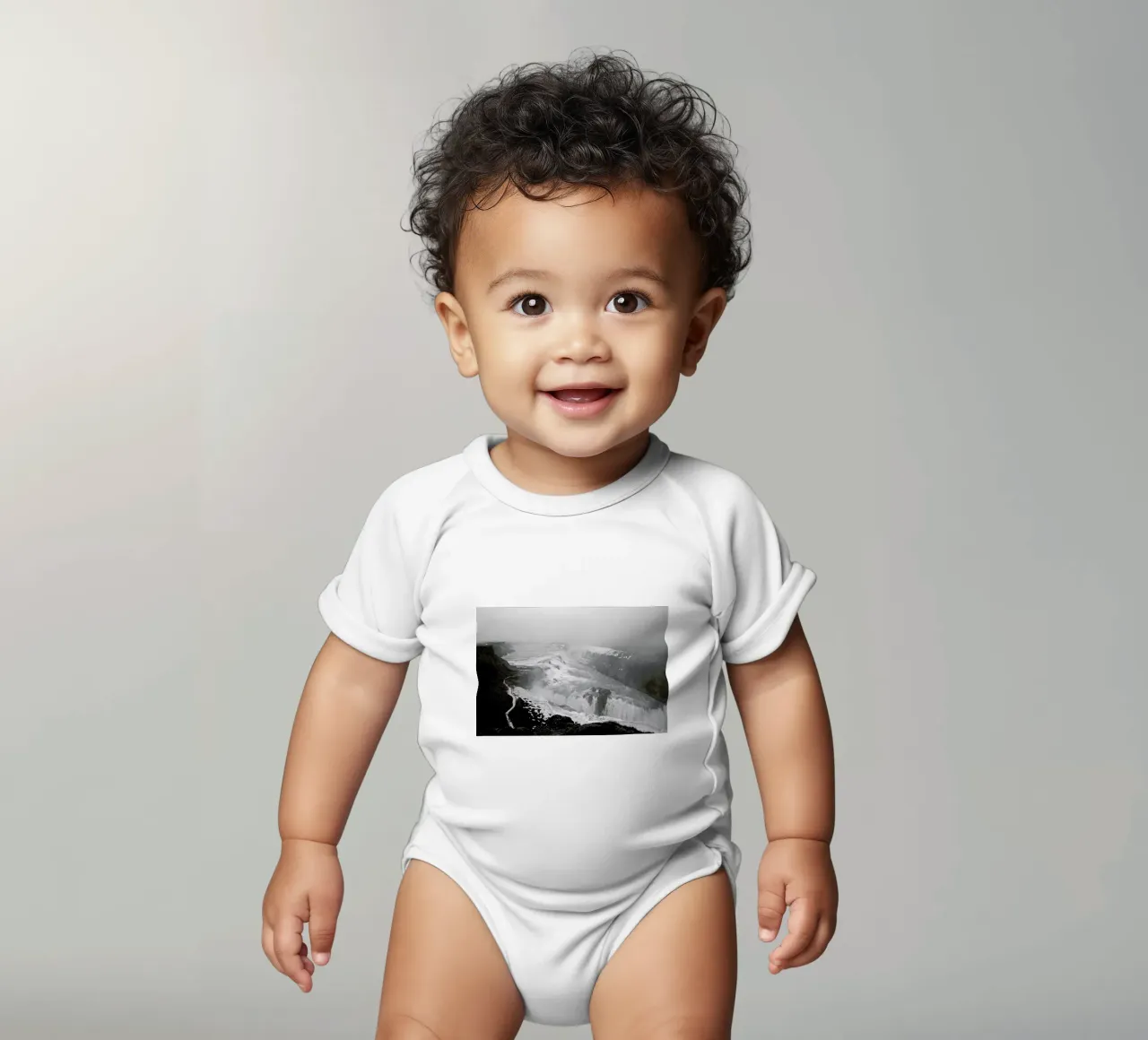Gullfoss Kurzarm Babybody von Nur Mut