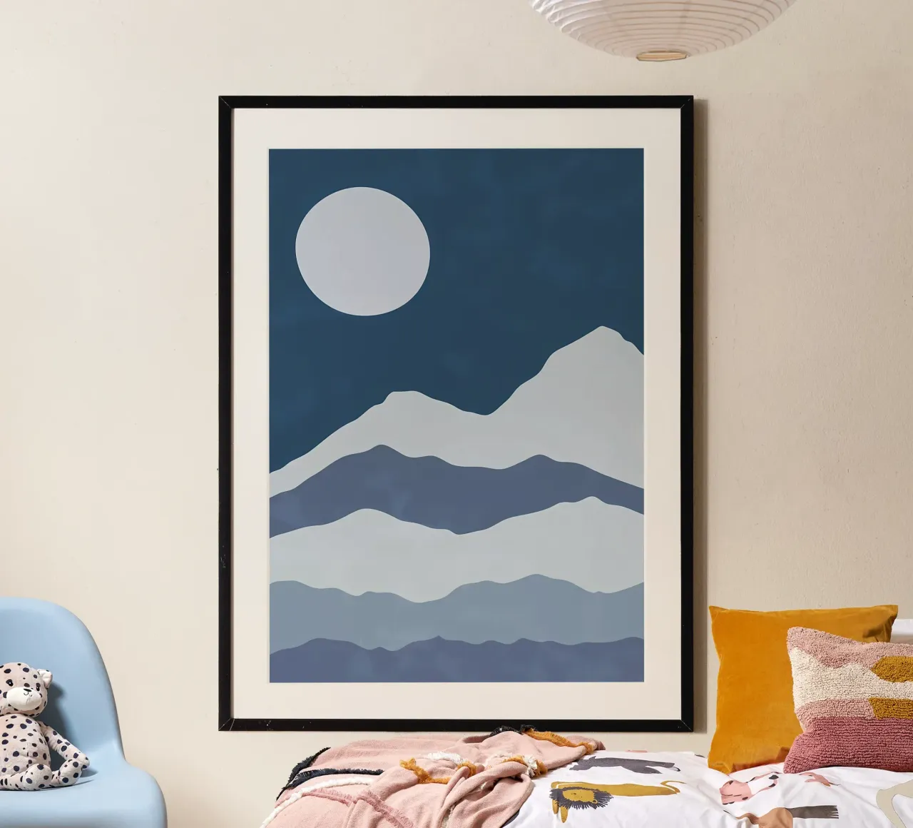 Poster minimalista per gatti poster con telaio in legno da Charles A Boudreau