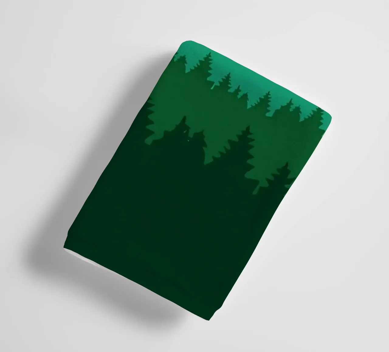 montagna alba foresta alberi asciugamano da bagno da Dale Edward YoungJr