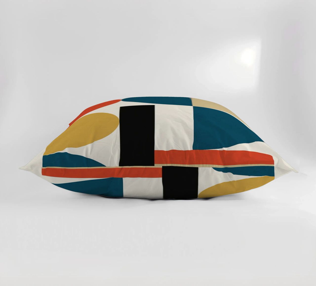 Forma e colore cuscino da Studio M