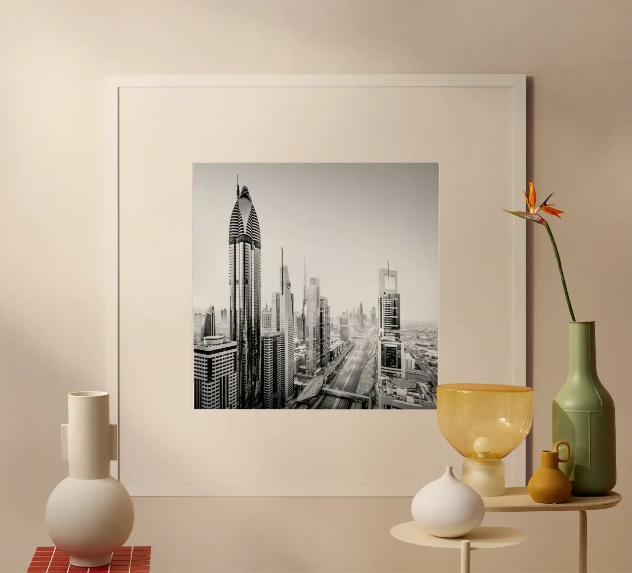 Sheikh Zayed Road - Dubai 2015 poster con telaio in alluminio da Håggard Photography | Ronny Behnert