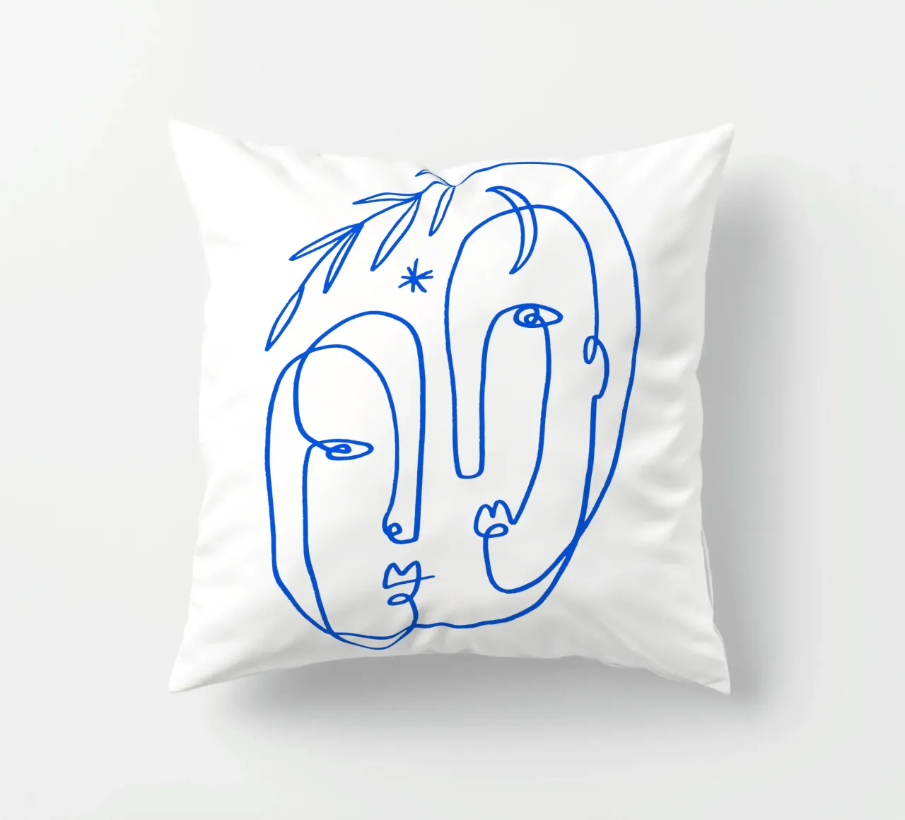 Two Souls No 02 (without Background) cuscino da treechild