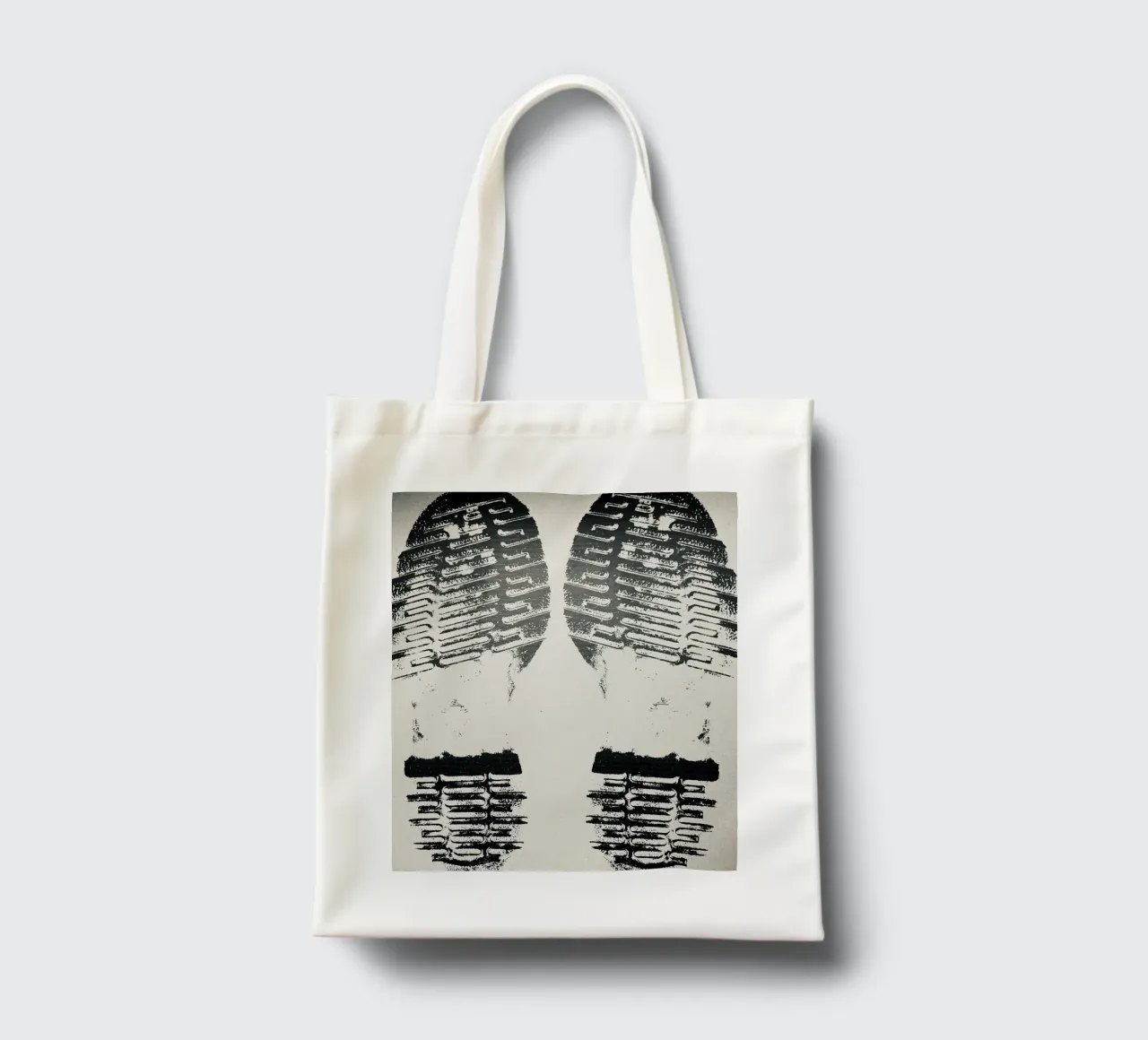 Feet from Desire tote bag by ChiasMata CozMos