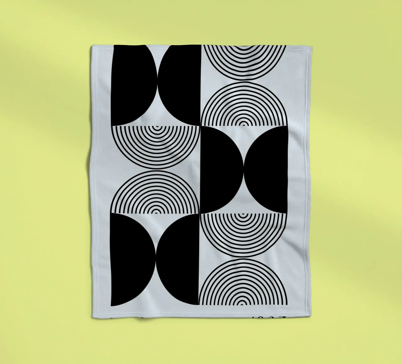 Bauhaus 1923 Modello geometrico Nero Bianco Stampa coperta in pile da NorwesClub