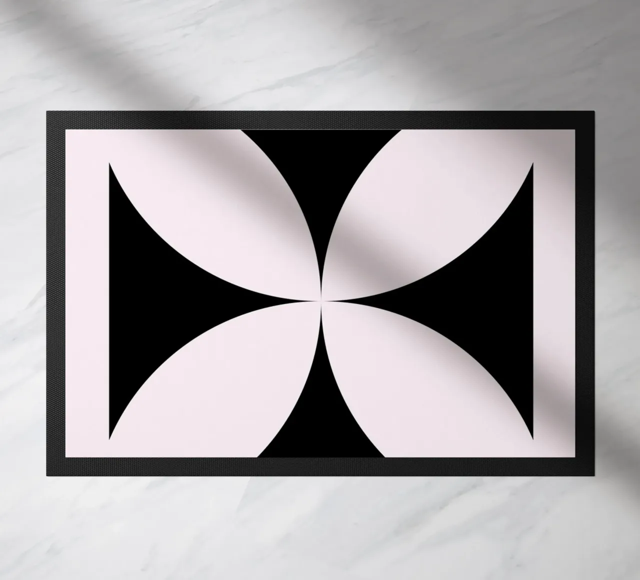 Bauhaus 1919 Mostra Forma geometrica nera zerbino da NorwesClub