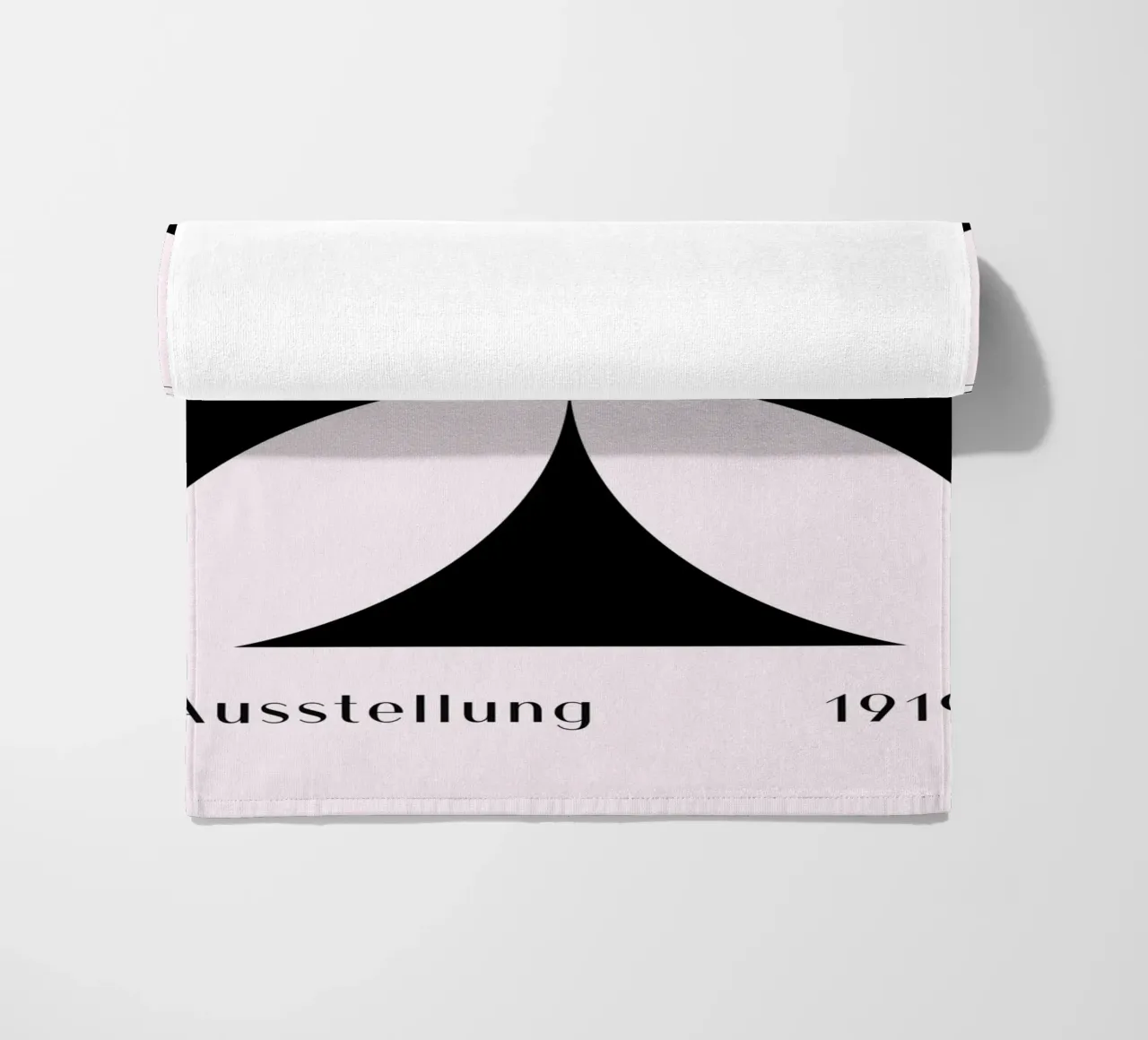 Bauhaus 1919 Mostra Forma geometrica nera telo mare da NorwesClub