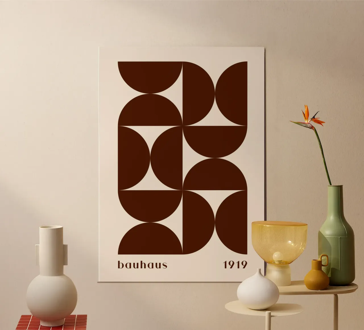 Bauhaus 1919 Modello geometrico Marrone Stampa poster con telaio in legno da NorwesClub
