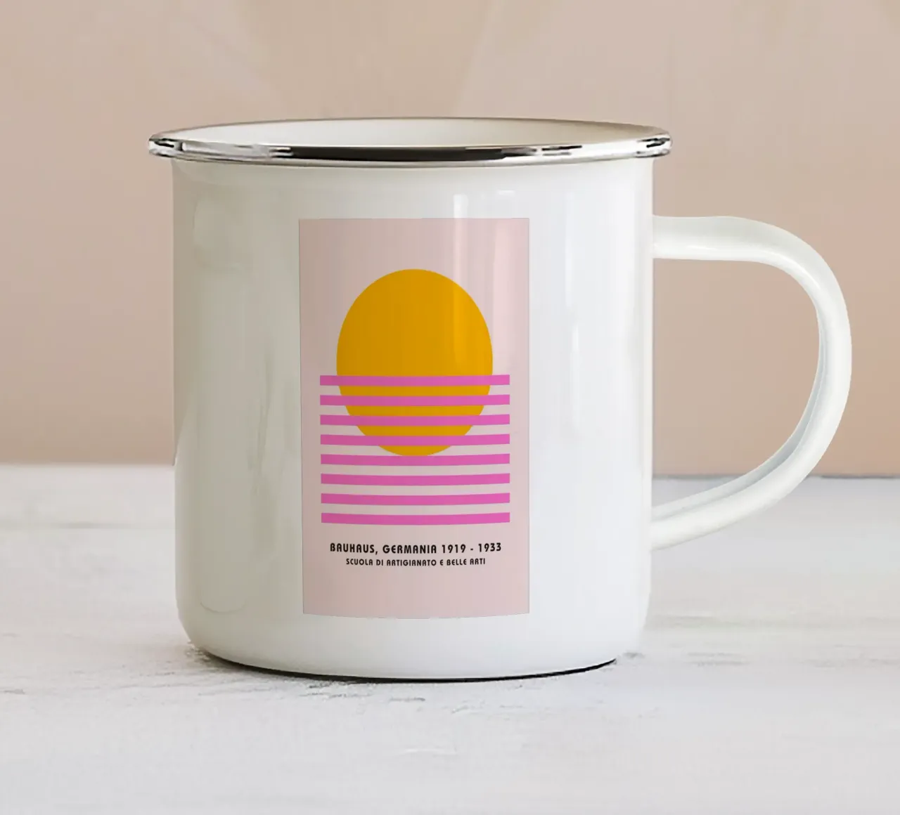 Bauhaus 1919-1933 Cerchio arancione Strisce rosa tazza in smalto da NorwesClub