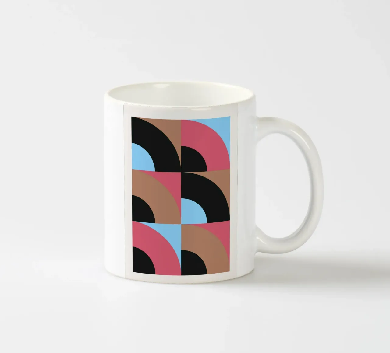 Geometrisch Patroon Abstract Zwart Blauw Bruin Print keramische mok van NorwesClub