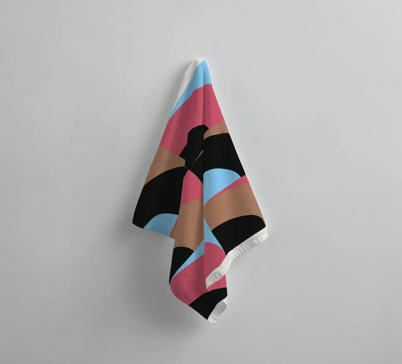 Geometrisch Patroon Abstract Zwart Blauw Bruin Print badhanddoek van NorwesClub