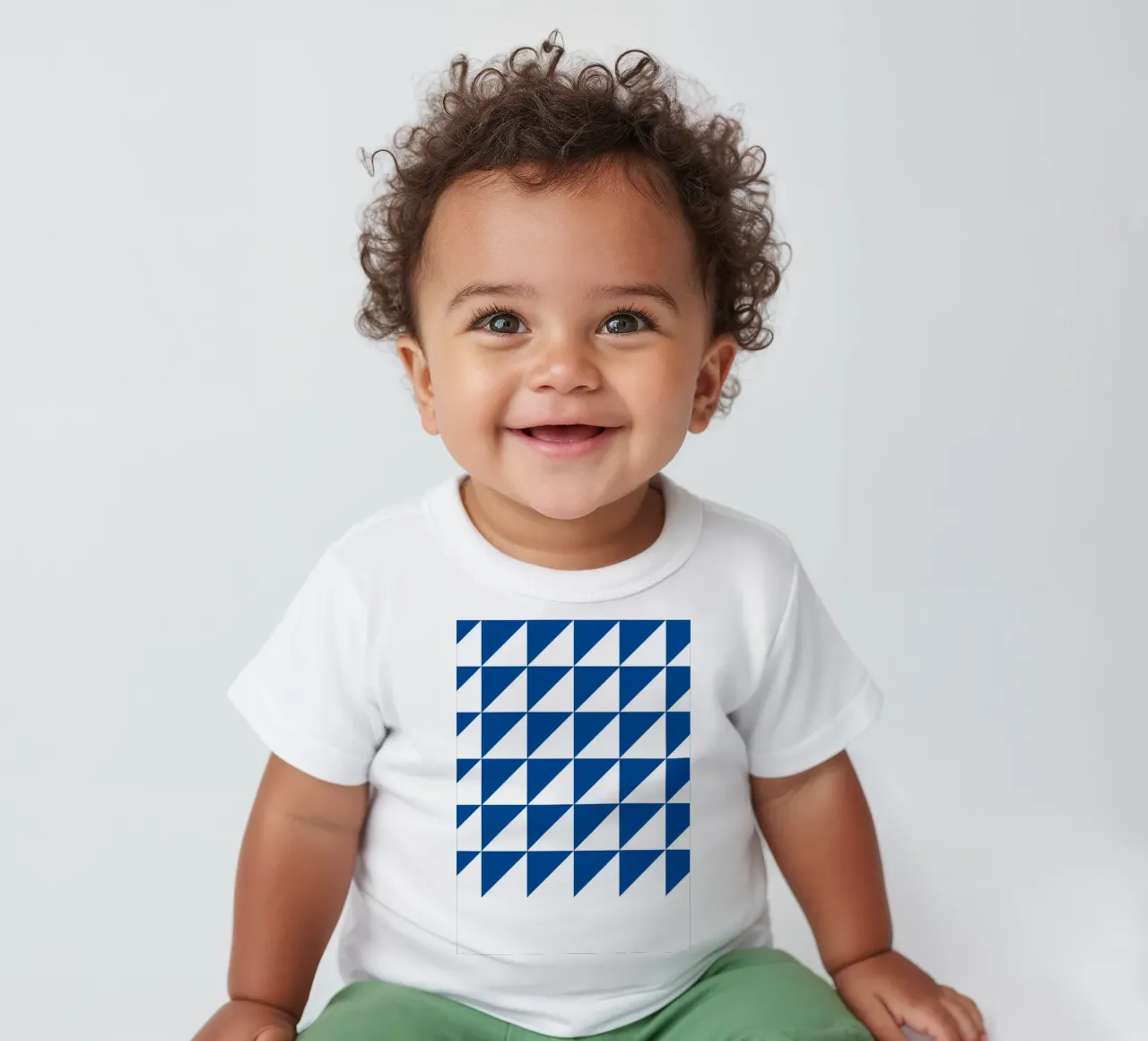 Geometric Triangle Pattern Abstract Wall Art camiseta de bebé de NorwesClub