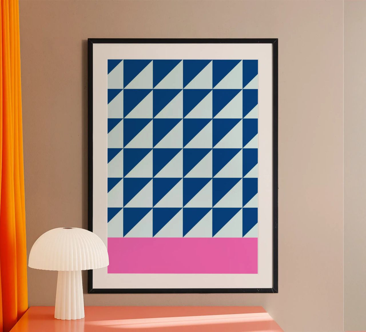 Geometrische blaue Dreiecke rosa Farbe Block Kunst Poster von NorwesClub