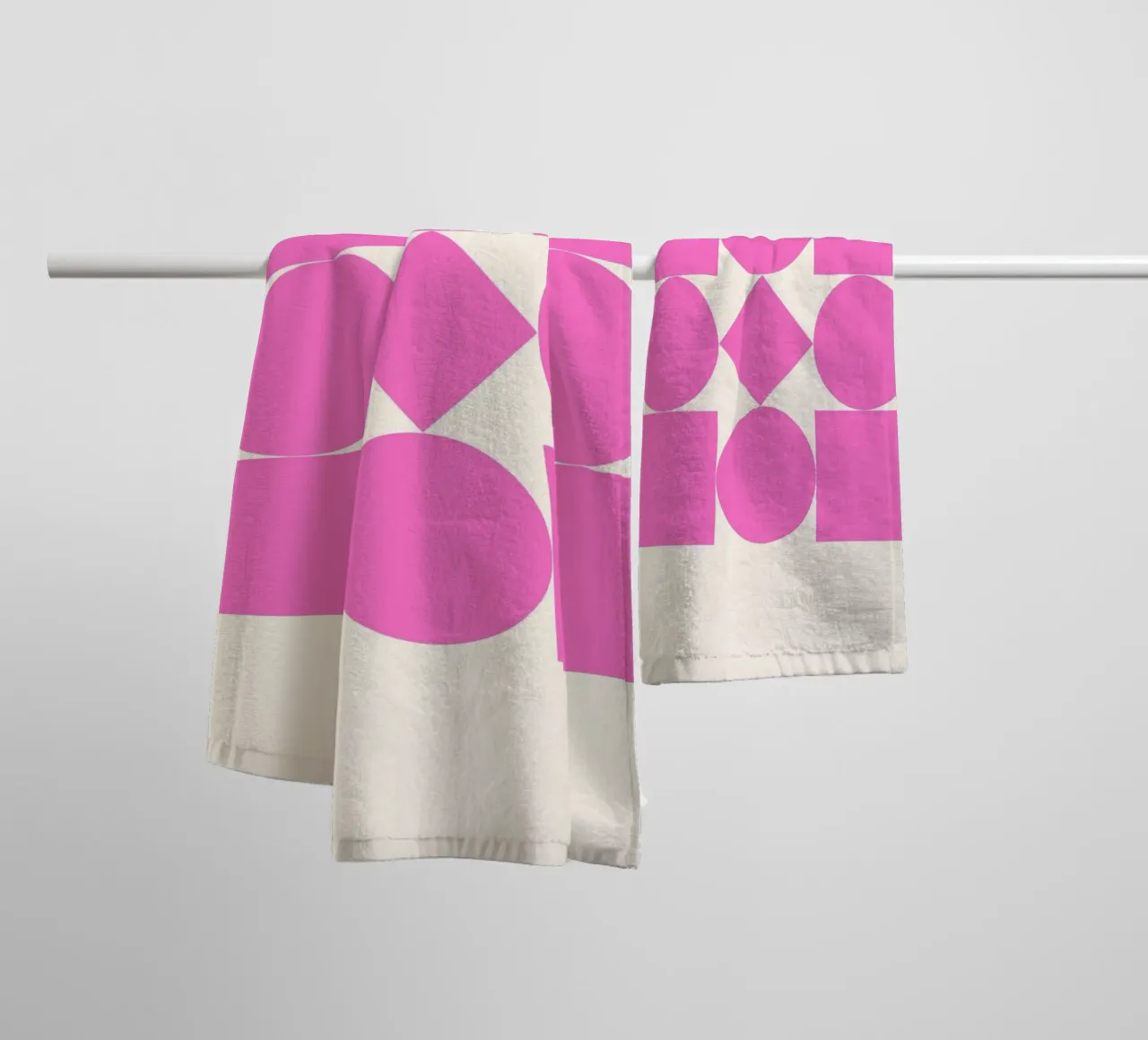 Poster Bauhaus 1923 Forme geometriche rosa asciugamano da bagno da NorwesClub
