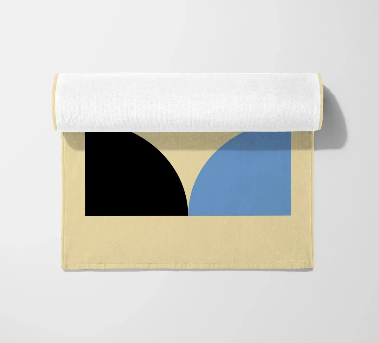 Arte astratta geometrica con curve a quattro colori telo mare da NorwesClub