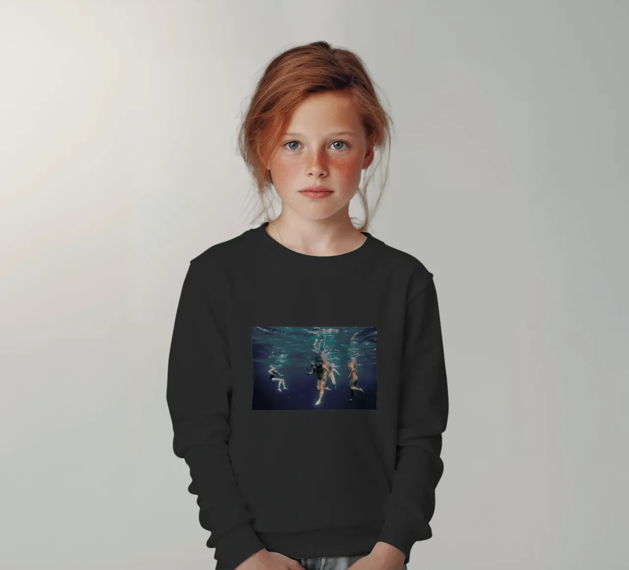 Figures Beneath the Surface felpa bambino da EyeEm Mobile GmbH