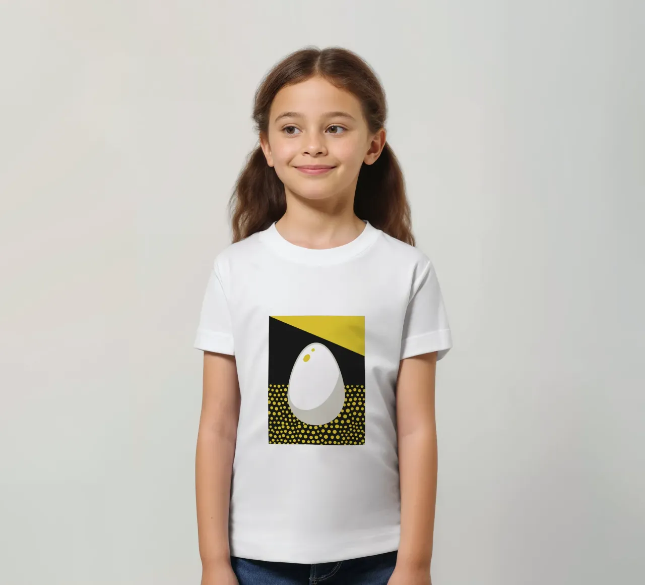 Uovo t-shirt bambini da LOOK DIFFERENT